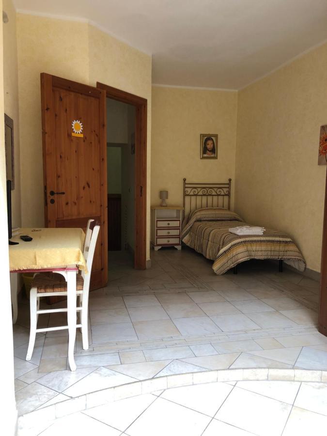 מודיקה B&B Candido Vacanze מראה חיצוני תמונה